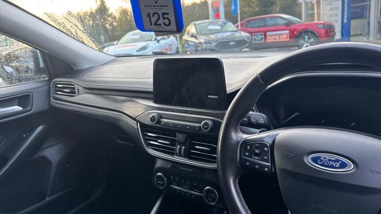 Ford Focus Vignale 1.5 EcoBoost 150 5dr Auto Petrol Estate